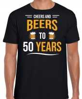 Cheers and beers 50 jaar verjaardag cadeau t shirt zwart voor heren